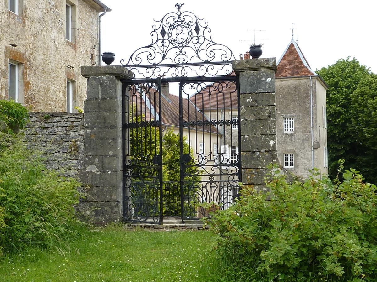 Chateau La Hussardiere Dampierre-sur-Salon ภายนอก รูปภาพ